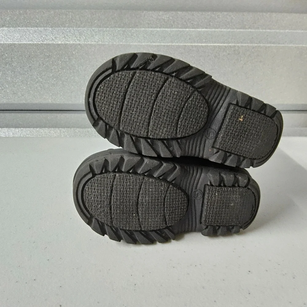 RBX Snow Boots Winter‎ Puffer Zipper Toddler Boots Black Blue Size 5
